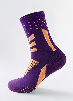 Custom logo socks fashion crew basketball athletic graphic sock for men