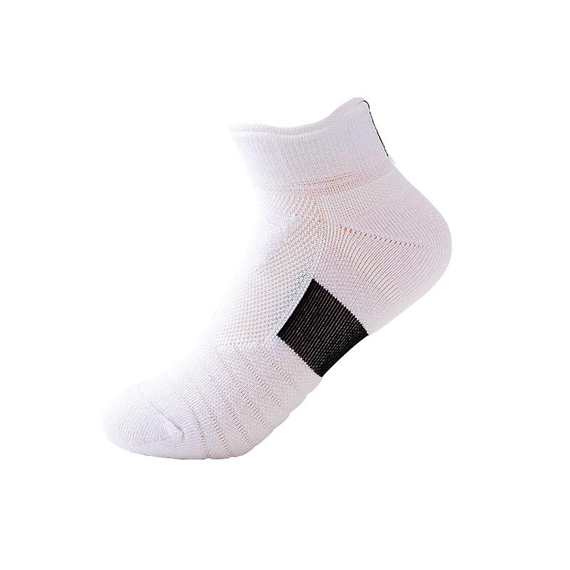 Sweat absorption and non-slip custom compression antislip socks men sport