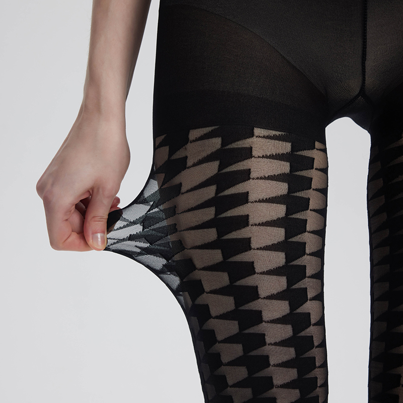 Houndstooth jacquard sheer tights